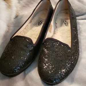 EUC Ugg black glitter flats 7M